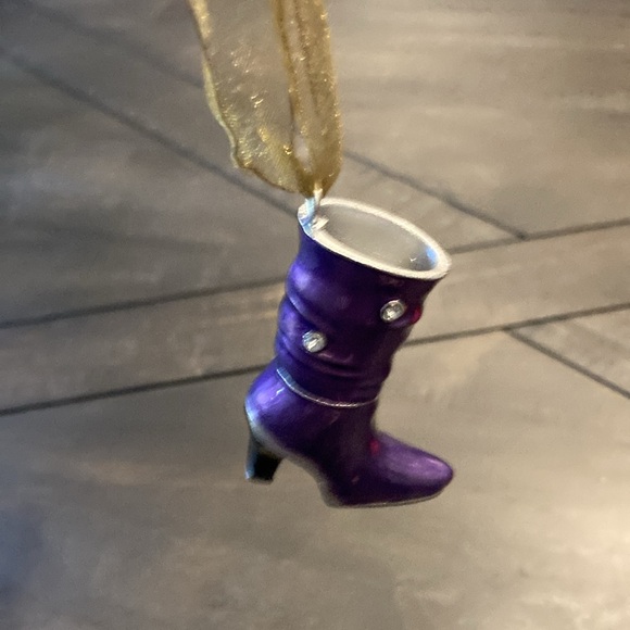 Shoe Christmas Ornament by Bombay - Picture 8 of 10